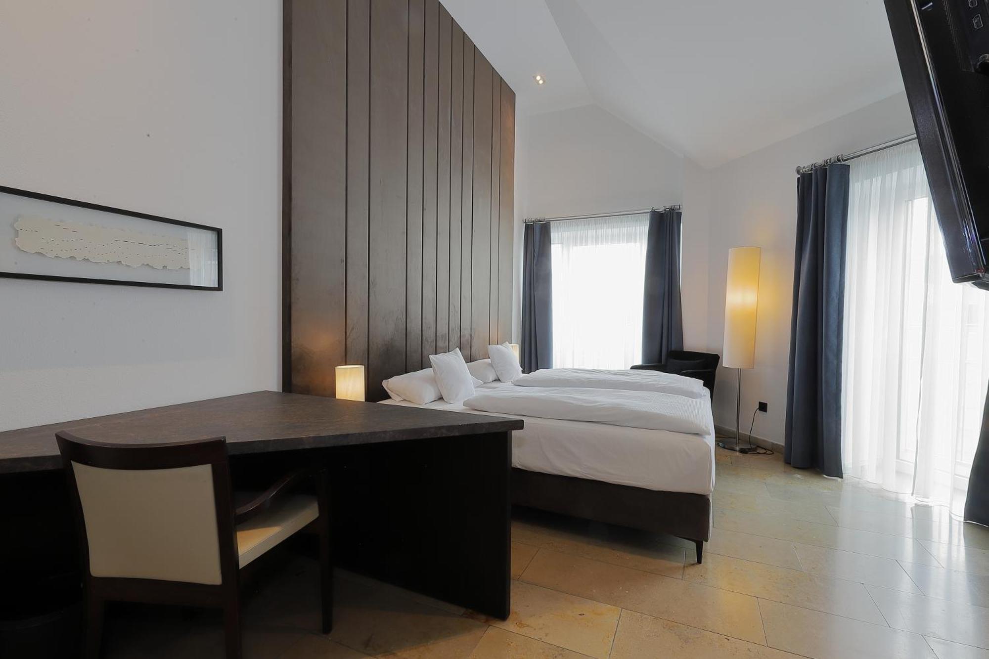Devin Art Hotel Düsseldorf Extérieur photo