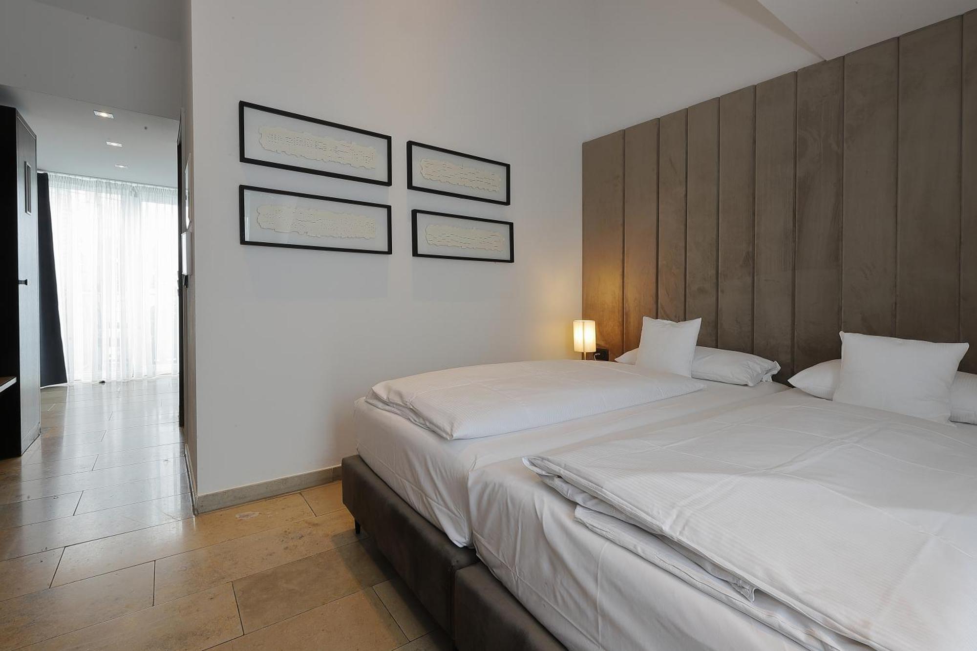 Devin Art Hotel Düsseldorf Extérieur photo